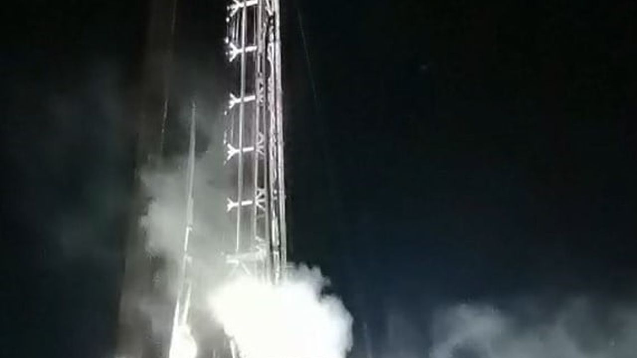 Kayseri'de 6'ncı Kuyuda Sıcak Suya Ulaşıldı: Vali Gökmen Çiçek Müjdeyi Verdi