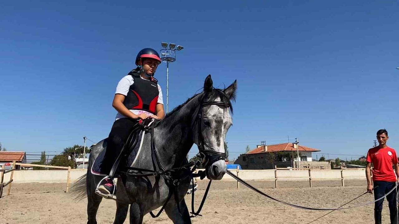 Kayseri'de binicilik hamlesi: Spor A.Ş. branşı üstlendi, tesis federe oldu