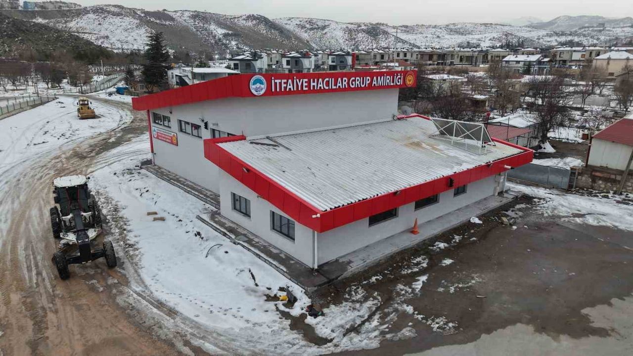 Kayseri'de Hacılar İtfaiye Grup Amirliği binası açılışa hazırlanıyor