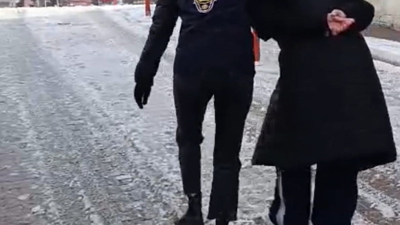 Kayseri'de şantaj çetesi çökertildi: 2'si kadın 3 kişi yakalandı