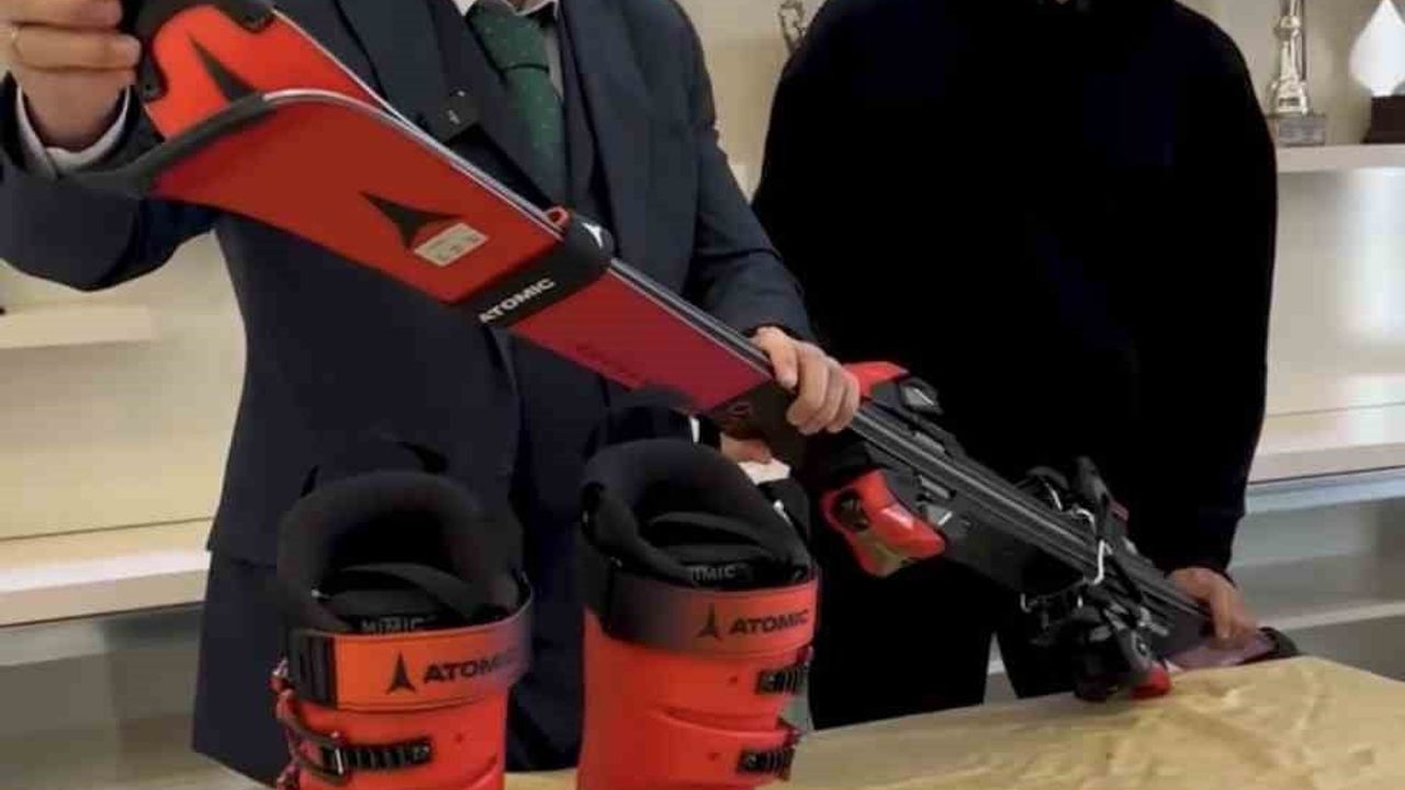 Kayseri Gençlik ve Spor İl Müdürlüğü, Maribor 2025 başarısı sonrası Harun Mut’a malzeme desteği verdi