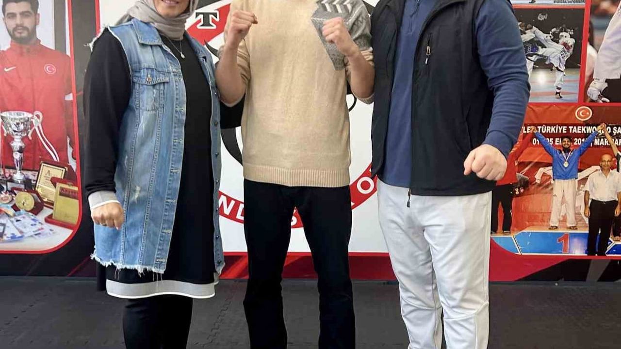 Kayserili milli taekwondocu Mustafa Sait Yörükoğlu, Keçiören Belediyespor’a transfer oldu