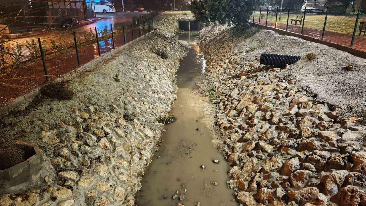 Kepez Afet Toplantısı: Kocagöz, 'Yaptığımız işler yüzümüzü karartmadı'