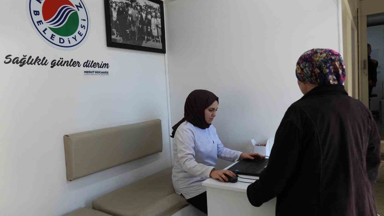 Kepez Belediyesi Mobil Sağlık Merkeziyle Ücretsiz Serviks, Kolon ve Meme Kanseri Taraması