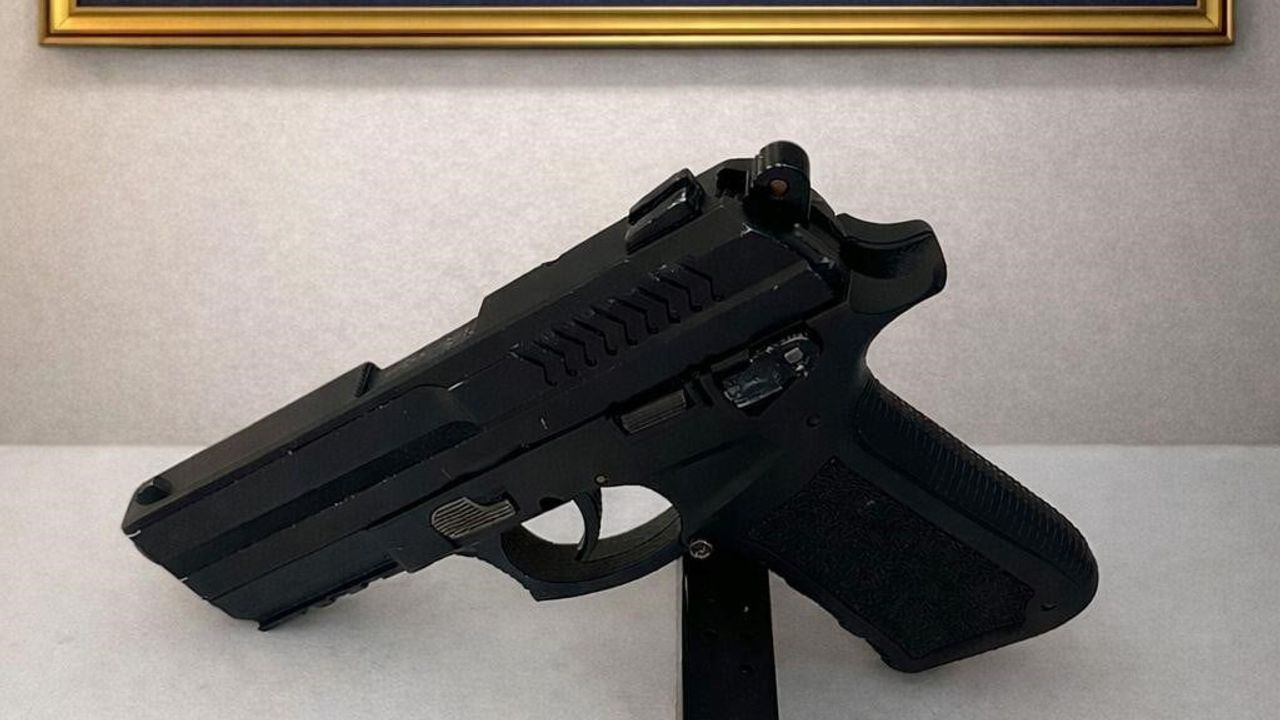 Keşan'da hastanede ziyaret eden kişinin üzerinden ruhsatsız tabanca çıktı