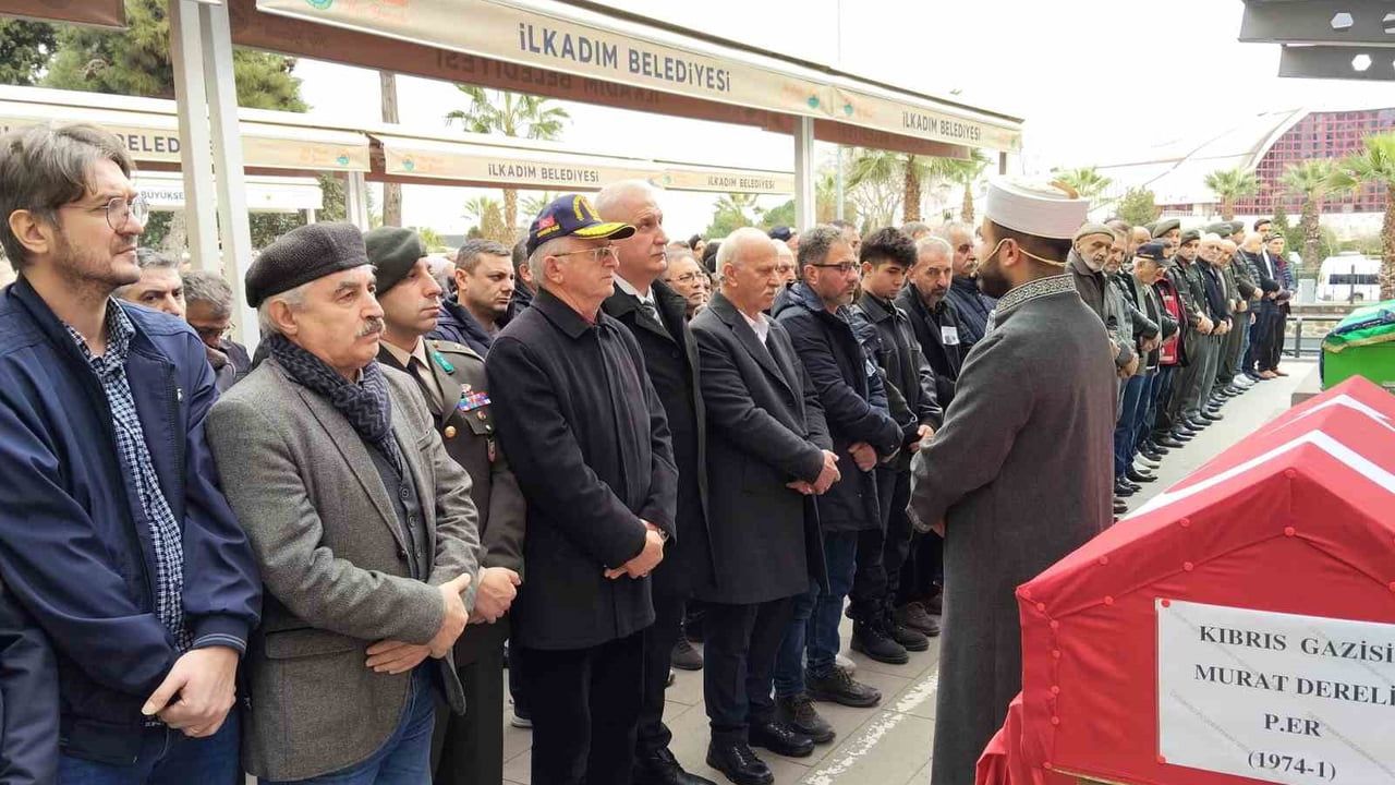 Kıbrıs Gazisi Murat Dereli Samsun'da Son Yolculuğuna Uğurlandı