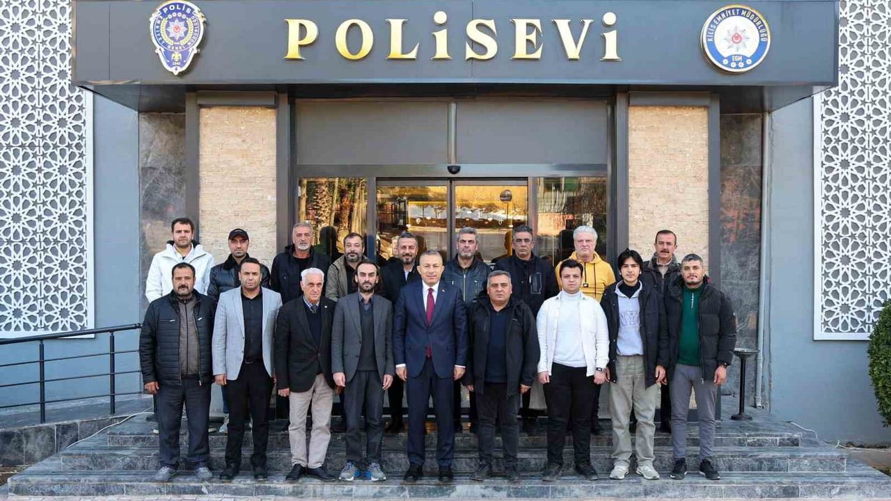 Kilis Valisi Tahir Şahin, 10 Ocak Çalışan Gazeteciler Günü'nde basın mensuplarıyla buluştu