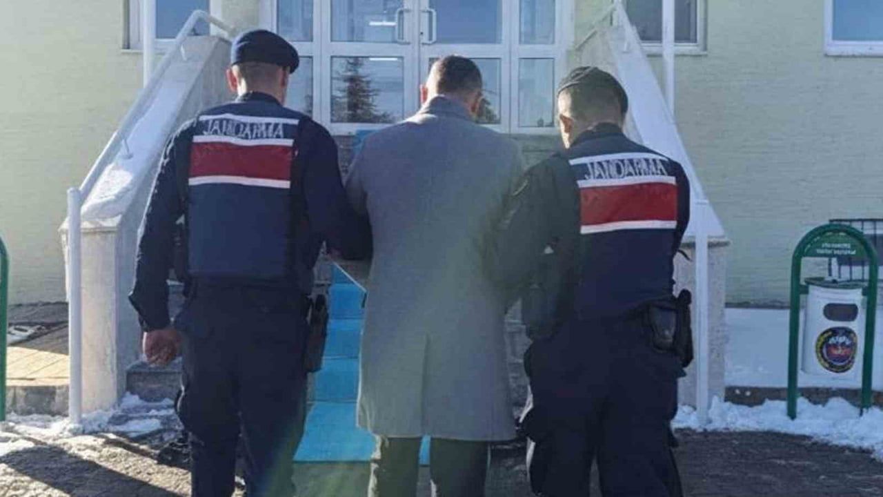 Kırıkkale'de FETÖ üyeliğinden kesinleşmiş hapis cezası bulunan eski polis H.Ö. yakalandı