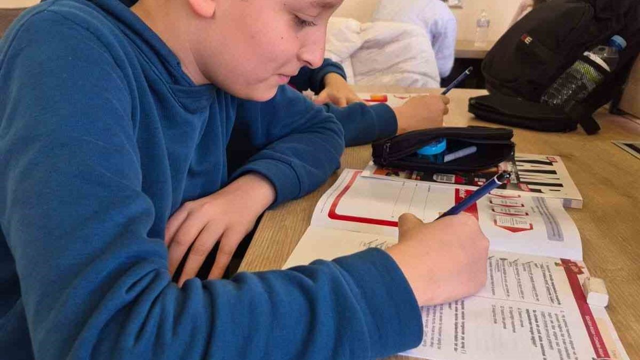 Kırıkkale’de Yarıyıl Tatilinde Ücretsiz LGS Kampı – Atatürk Kültür ve Gençlik Merkezi'nde Yoğun Hazırlık