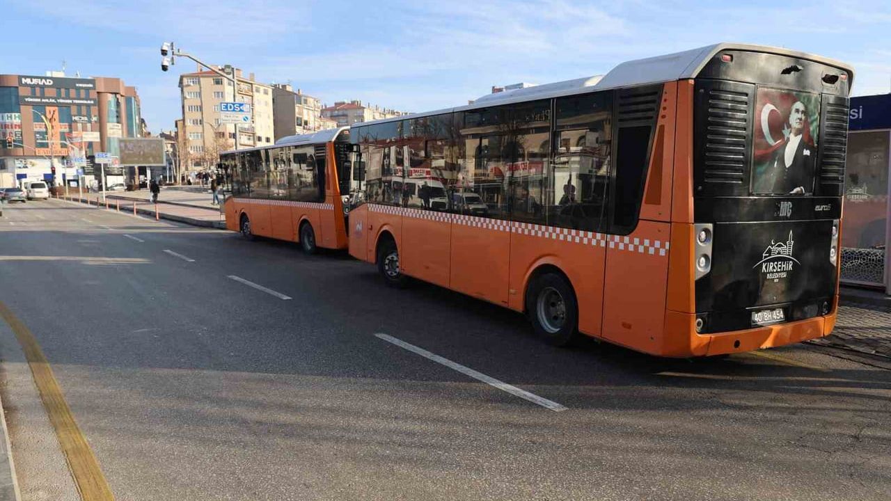 Kırşehir'de 2026 şehir içi ulaşım tarifesine zam: tam biniş 25 TL'ye yükseldi