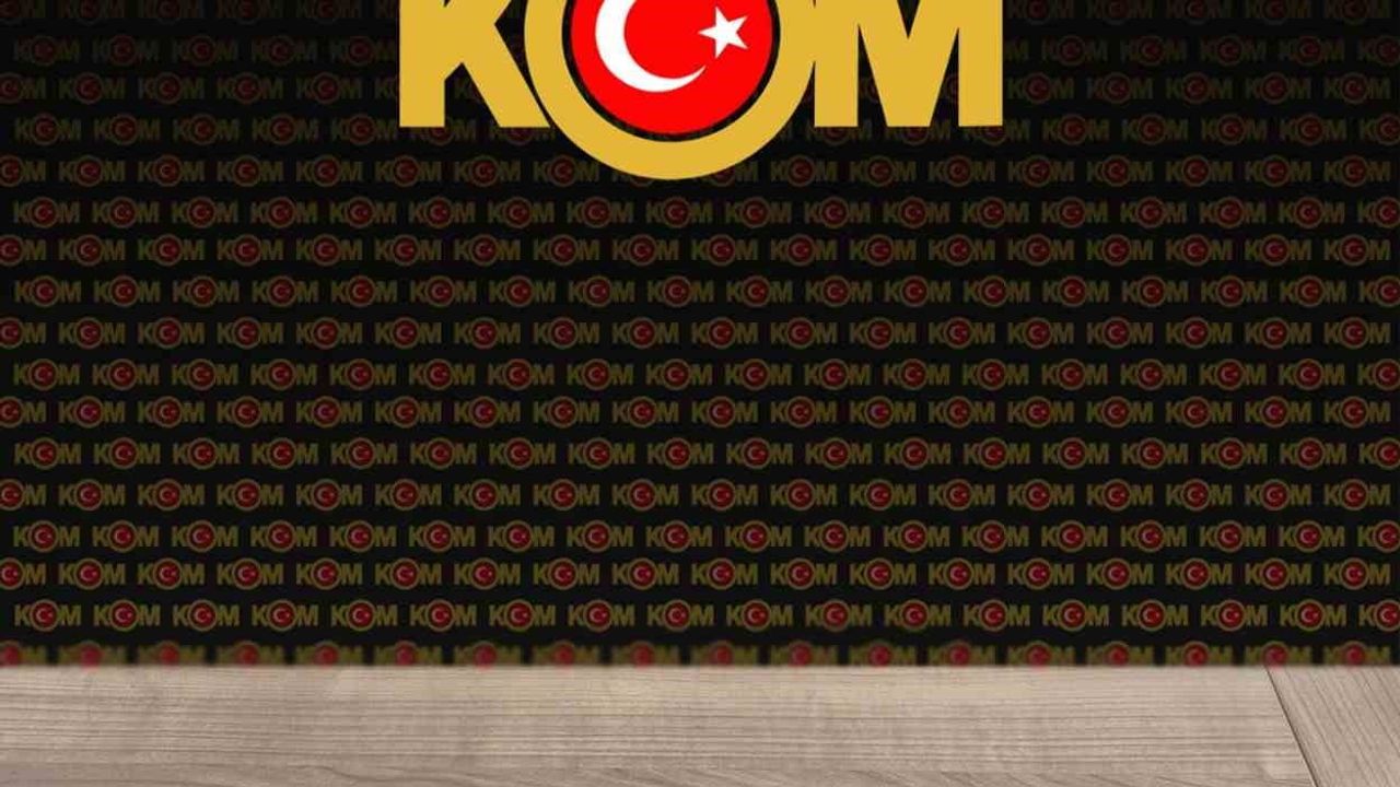 Kırşehir'de iki aday ehliyet sınavında elektronik kopya düzeneğiyle yakalandı