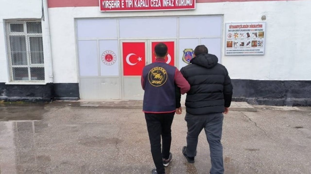 Kırşehir'de Kesinleşmiş Cezası Bulunan E.B. JASAT Tarafından Yakalandı