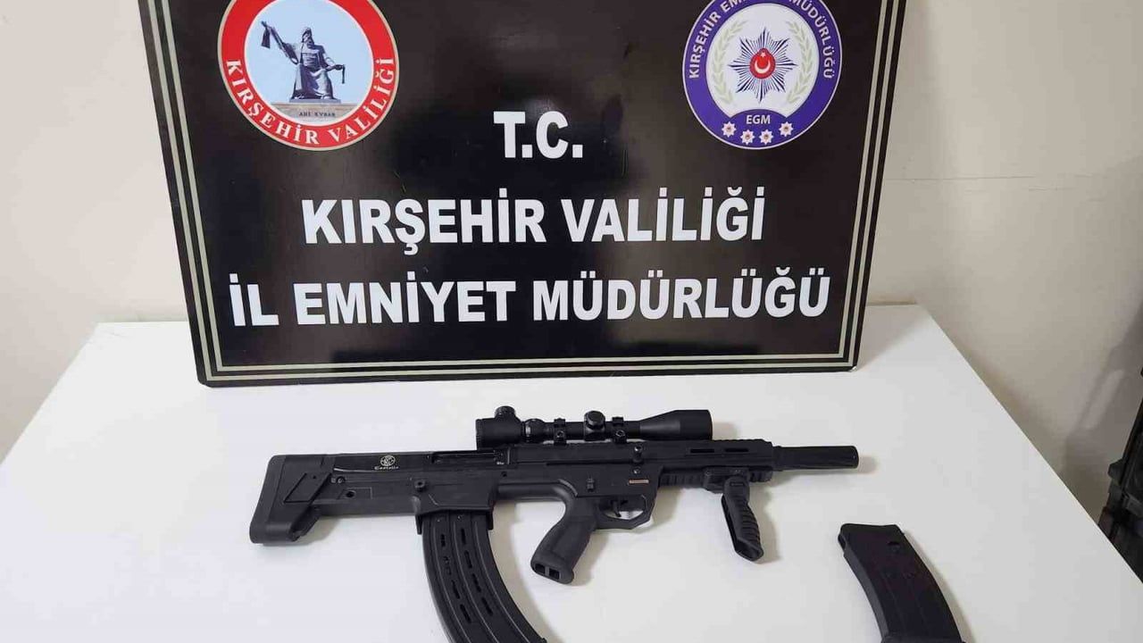 Kırşehir'de sanayi tesisine yönelik hırsızlıkta iki şüpheli tutuklandı