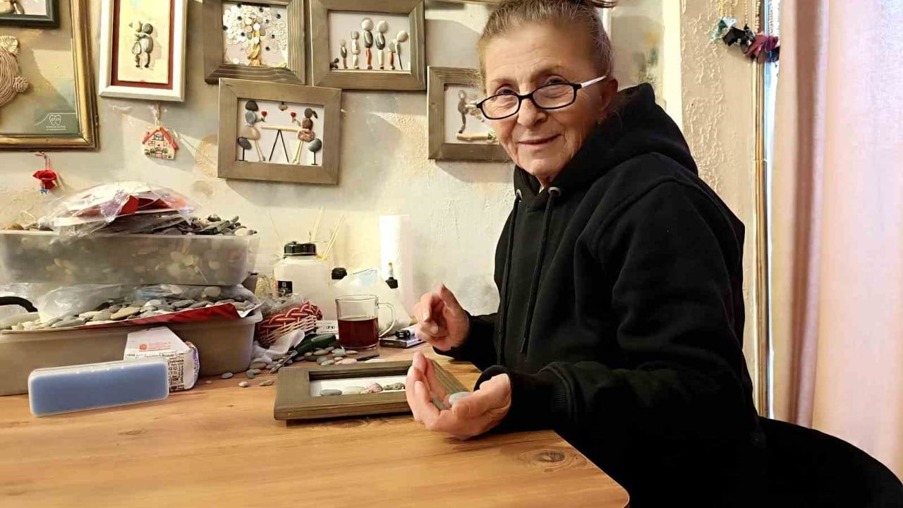 Kırşehir’de taş süsleme sanatının son temsilcisi Mine Kiper, usta-çırak geleneğini sürdürmek istiyor