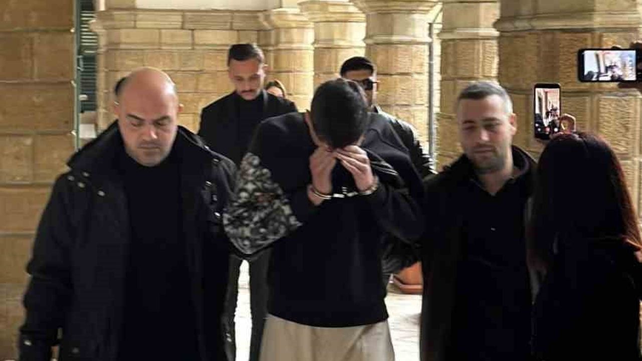 KKTC'de otomobil galerisine silahlı saldırı: A.K. ve B.A. için 7'şer gün tutukluluk