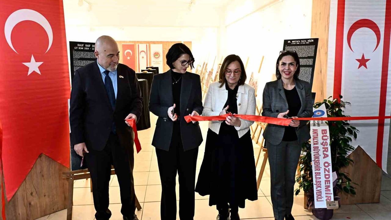 KKTC liderleri Muratpaşa’da 'Kıbrıs Liderleri' fotoğraf sergisiyle anıldı