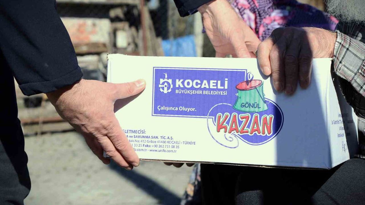 Kocaeli'de 'Gönül Kazan Projesi' ile kişiye özel sıcak yemek hizmeti