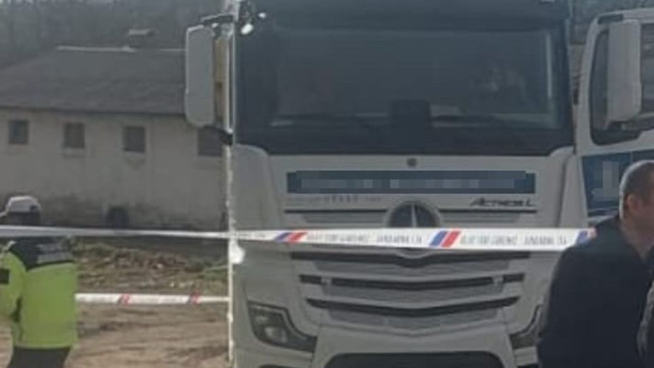 Kocaeli Derince'de kamyon çarpması sonucu bir kadın hayatını kaybetti