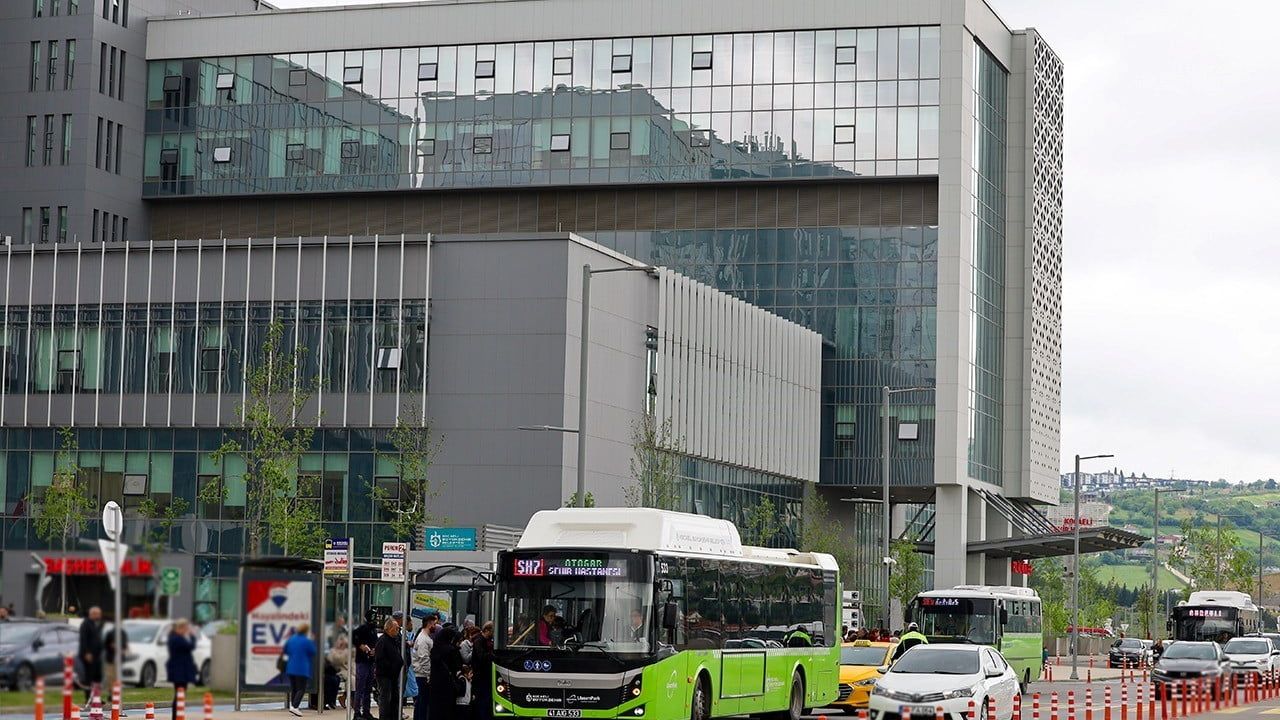 Kocaeli Şehir Hastanesi'ne 14 yeni otobüs hattı: 26 Ocak'ta kent genelinden direkt ulaşım
