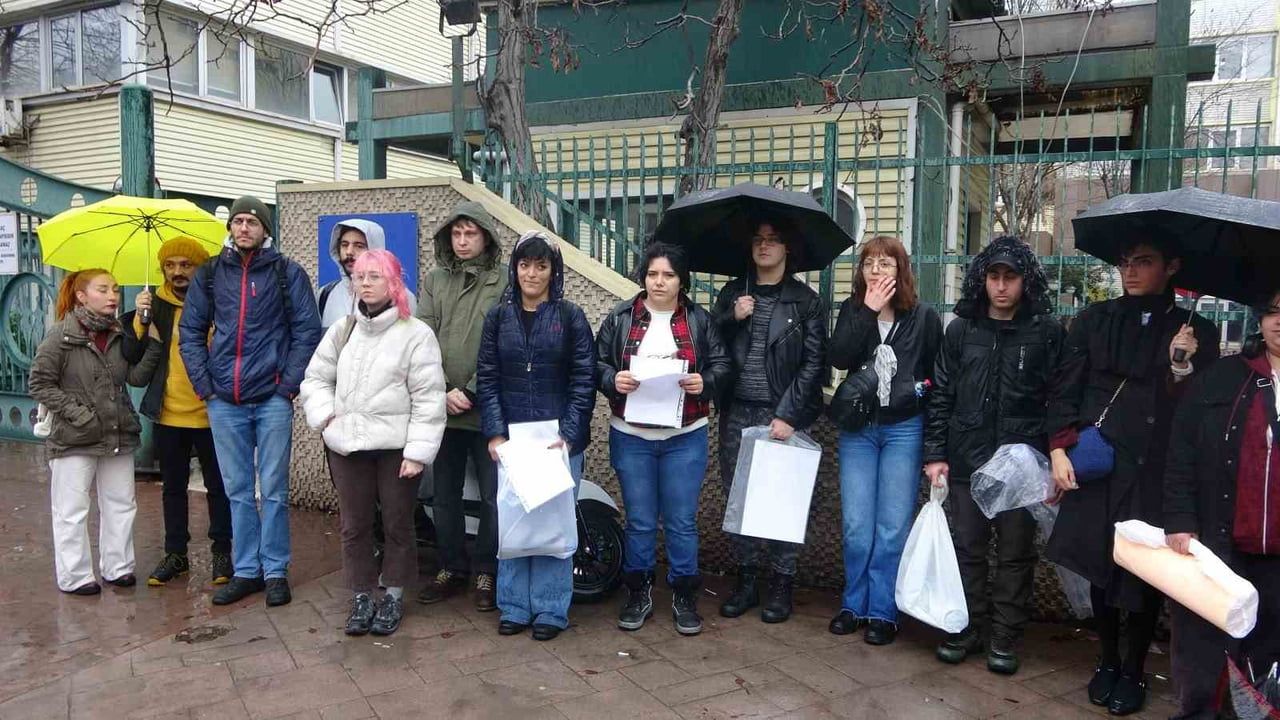 Kocaeli Üniversitesi Güzel Sanatlar Fakültesi, deprem riskine karşı mühürlendi — geçici taşınma planı