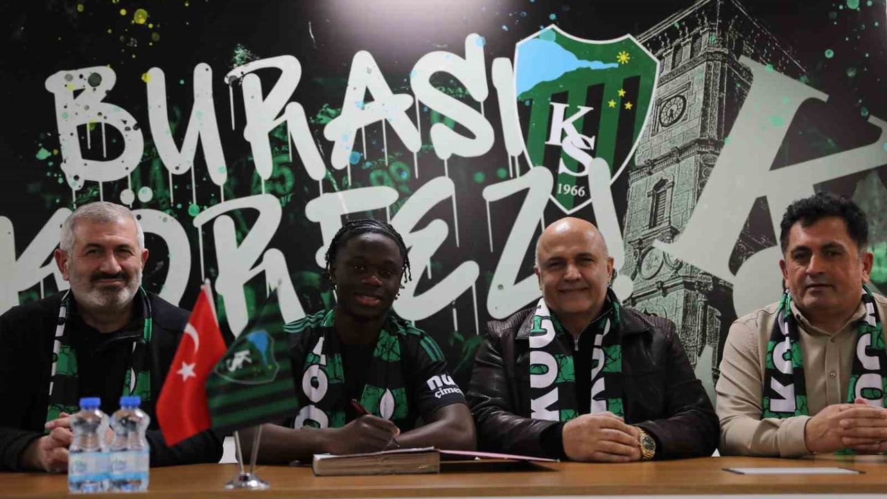 Kocaelispor, Manchester City'den Mahamadou Susoho'yu 2,5 yıllığına transfer etti