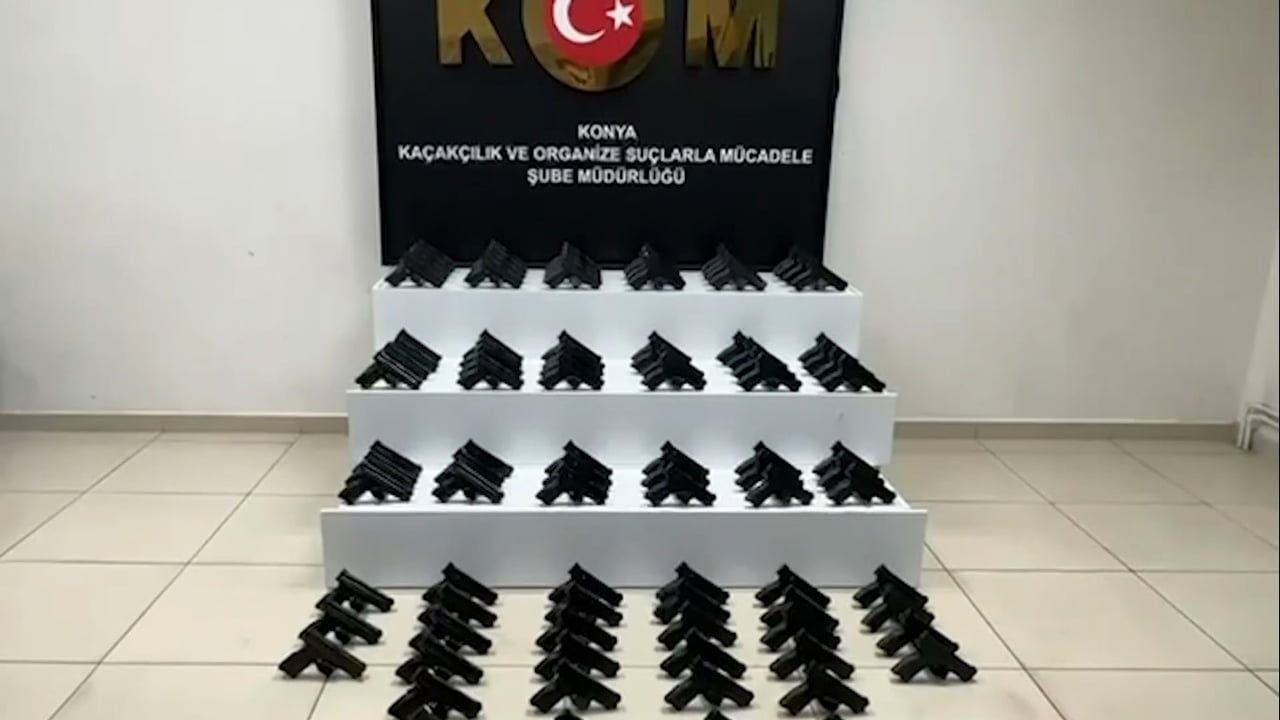 Konya'da kaçakçılık operasyonları: Milyonluk ürün ele geçirildi, 5 kişi tutuklandı
