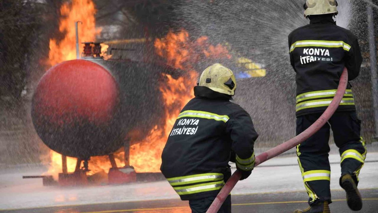 Konya İtfaiyesi 2025'te 15.497 Olayla Sahada 7/24 Görev Yaptı