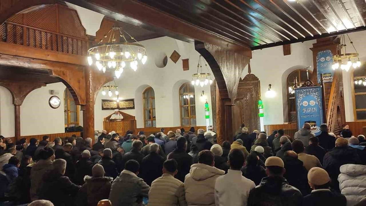 Konya'nın Kulu ve Bozkır ilçelerinde Miraç Kandili programları