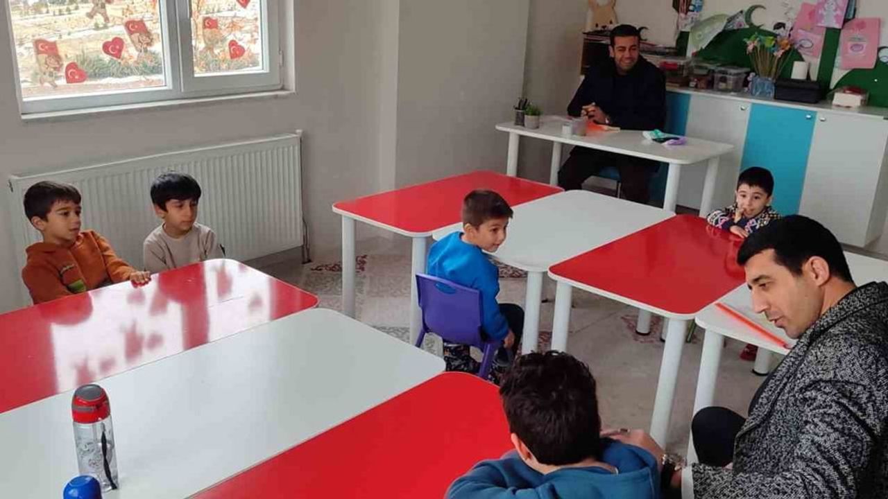 Kovancılar Müftüsü İrfan Çavaş, Kur’an Kursu Öğrencileriyle Buluştu