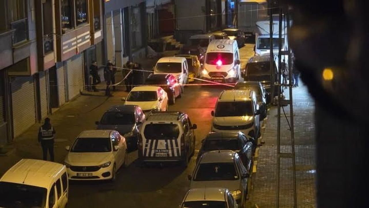 Küçükçekmece’de çatı katından düşen Adem Güder hayatını kaybetti