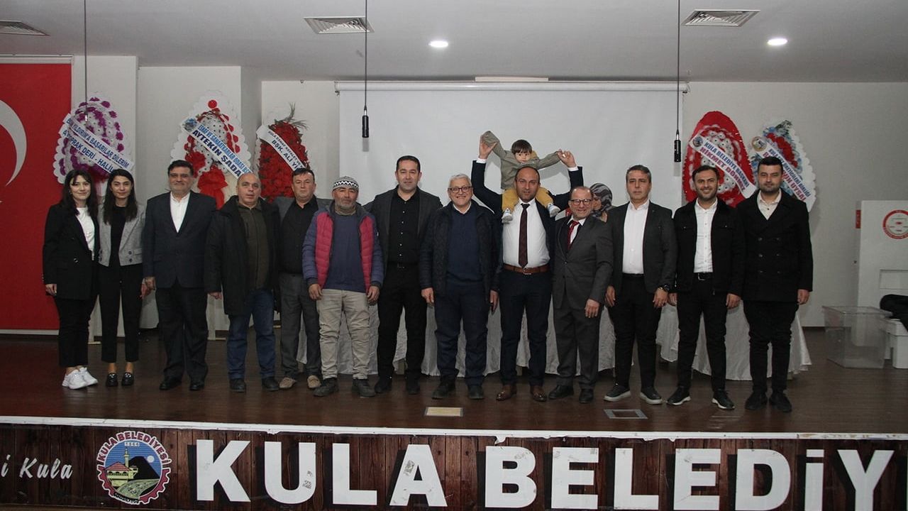 Kula Dokumacılar Odası’nda Başkan Ercan Yıldırım yeniden seçildi