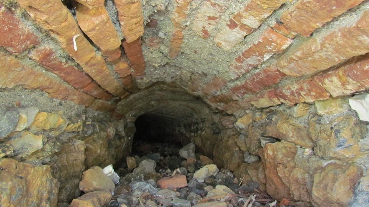 Kuşadası'nda Pygela'ya Ait Otuzbirler Mevkii Nekropolü Birinci Derece Arkeolojik Sit Alanı İlan Edildi