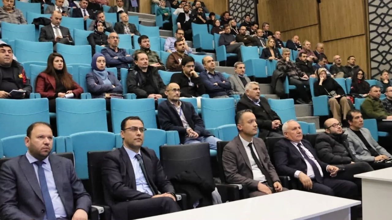 Kütahya Belediyesi personeline kapsamlı ihale eğitimi verildi