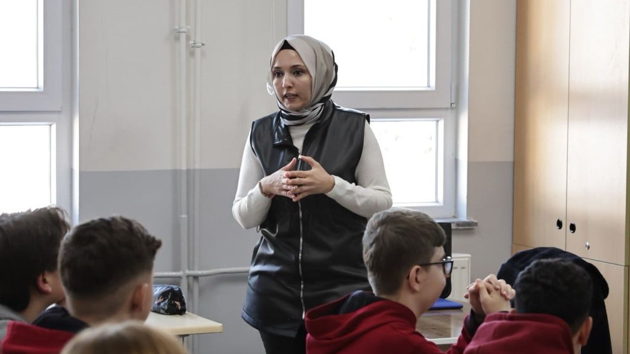 Kütahya’da bin 300 öğrenciye 'Sıfır Atık' eğitimi