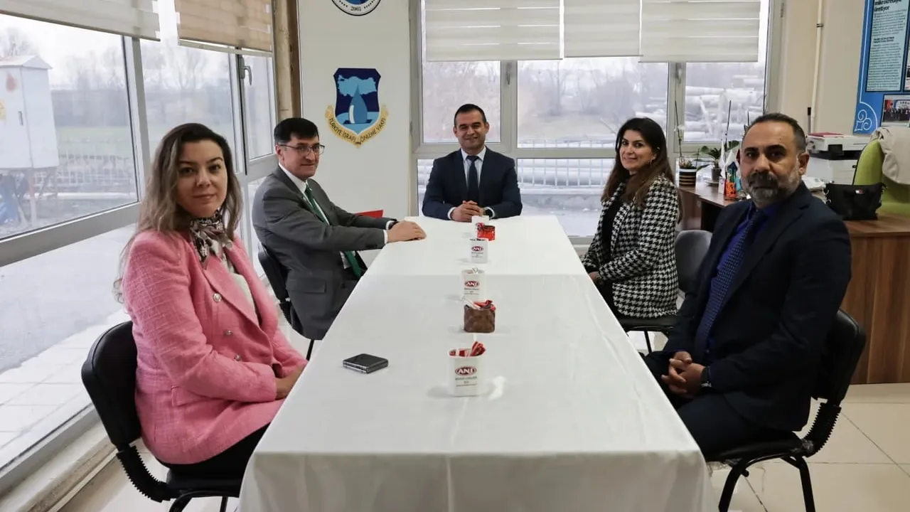 Kütahya'da kadın girişimciliğine destek: Başkan Kahveci Mikro Kredi Ofisini ziyaret etti