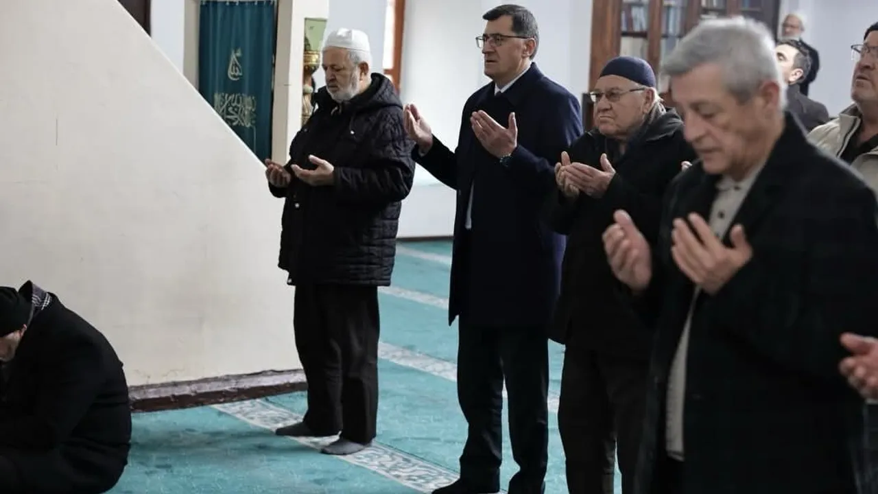 Kütahya’da Kur’an-ı Kerim Tilaveti ve Mevlüt ile Şehitler ve Gaziler Anıldı