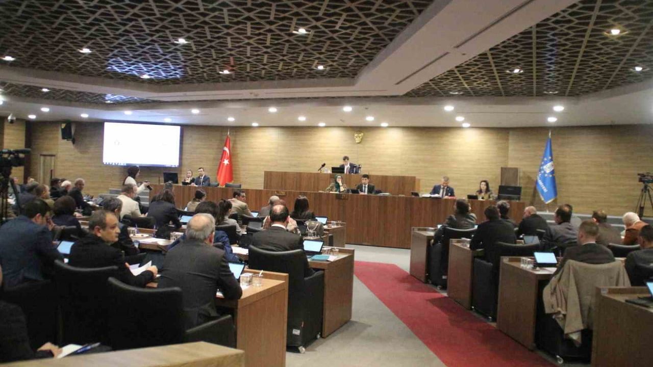 Kütahya’da şehir içi toplu taşıma ücretleri artırıldı: Yeni tarife açıklandı