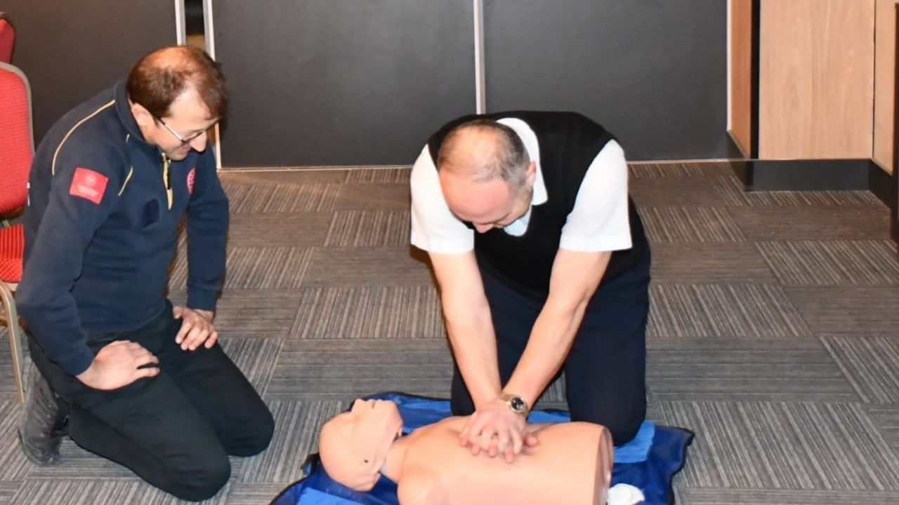 Kütahya İl Müftülüğü personeline Temel İlk Yardım Eğitimi