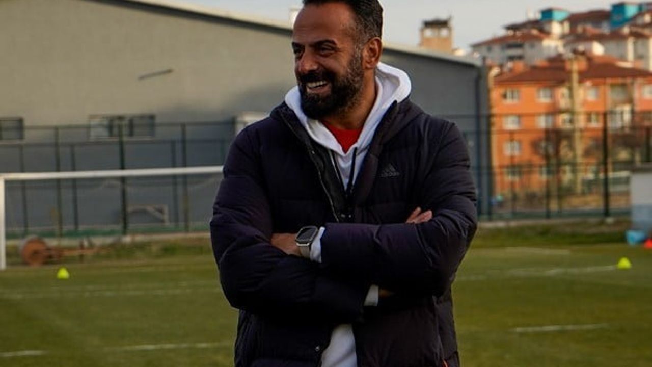 Kütahyaspor, Teknik Direktör İlker Avcıbay ile Karşılıklı Anlaşma ile Ayrıldı