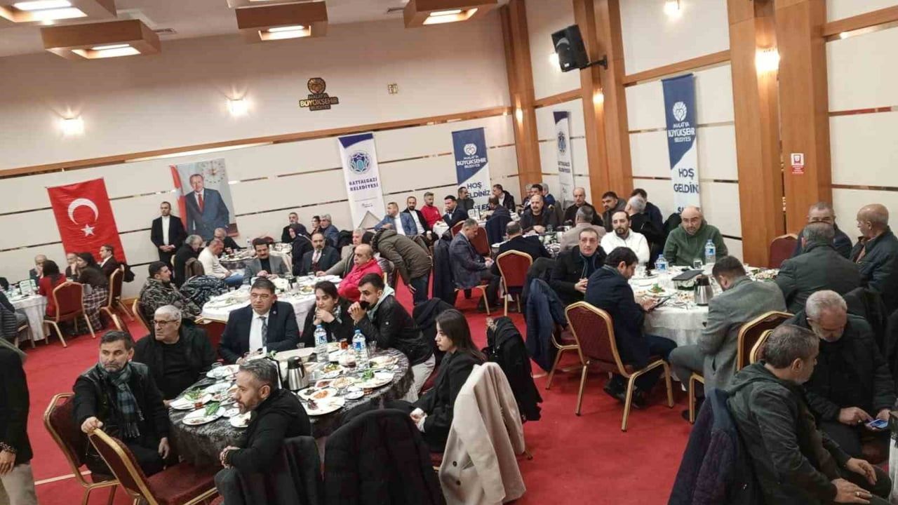 Malatya'da 10 Ocak Çalışan Gazeteciler Günü etkinliği: Belediye başkanlarından basın vurgusu