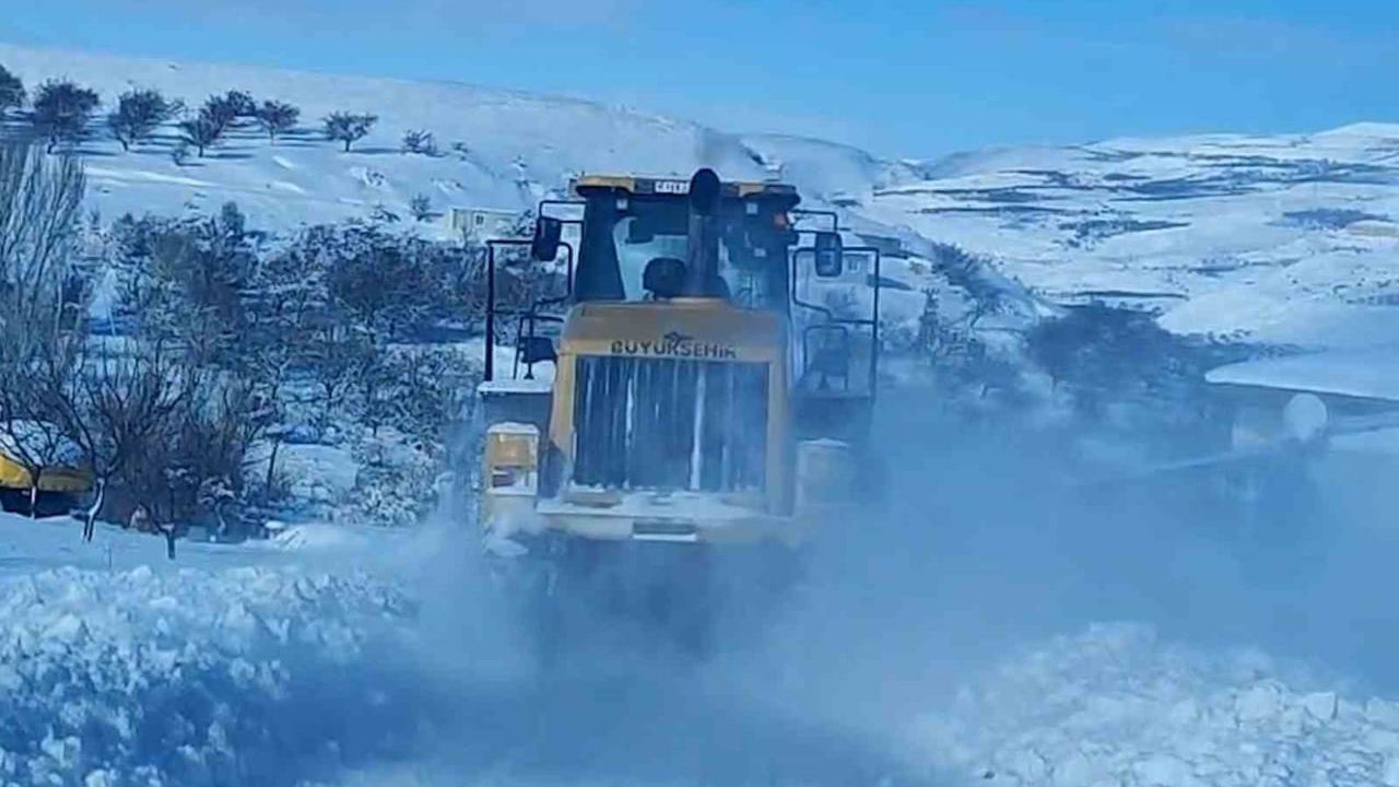Malatya'da 176 mahalle yolu ulaşıma açıldı