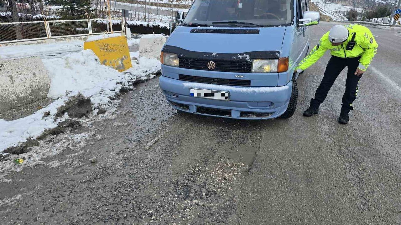 Malatya’da Kış Lastiği Denetimleri Yoğunlaştırıldı: Sürücü Güvenliğine Odaklanıldı