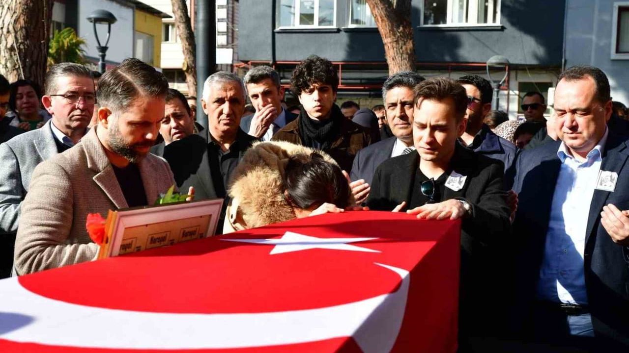 Manisa Büyükşehir Belediyesi Alaşehir Koordinatörü Hasan Eraybat görev başında hayatını kaybetti