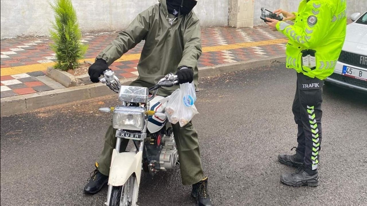 Manisa'da 3 günlük motosiklet denetiminde 364 sürücüye 476 bin 358 lira ceza