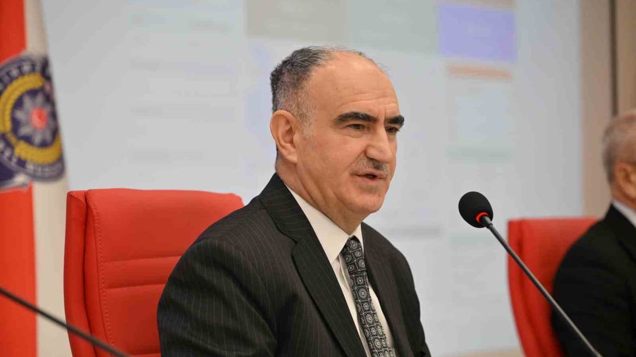 Manisa'da 61 milyar 194 milyon TL'lik 422 kamu yatırım projesi yürütülüyor