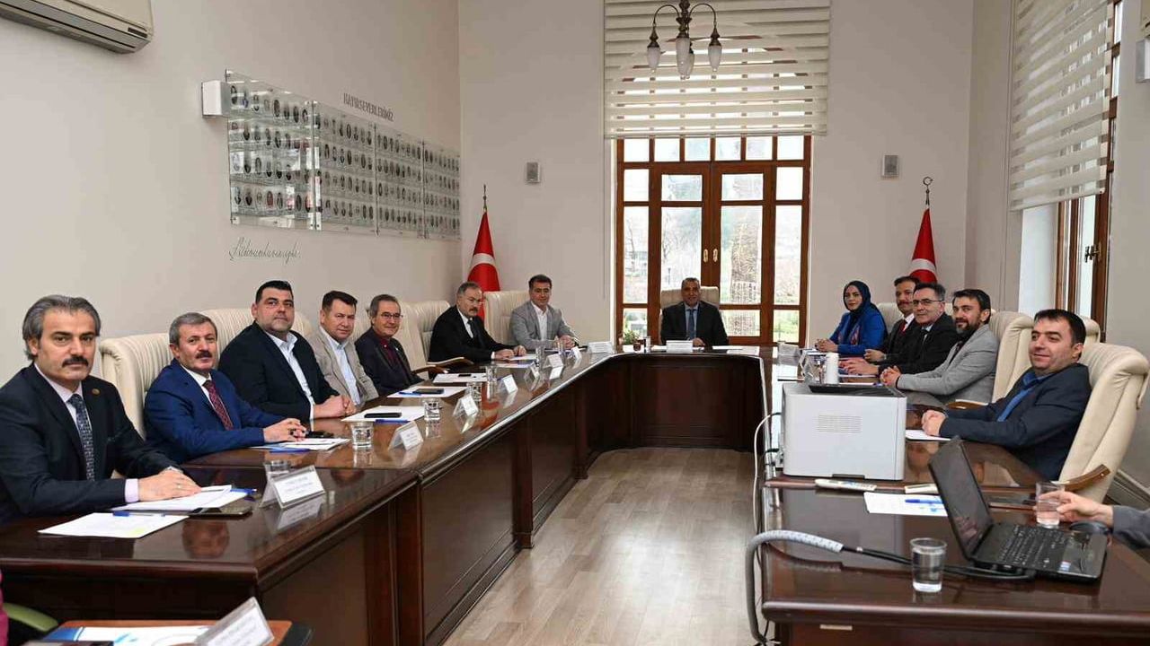 Manisa'da işsizlik yüzde 6,3'e geriledi — İstihdam ve mesleki eğitim destekleri artırıldı