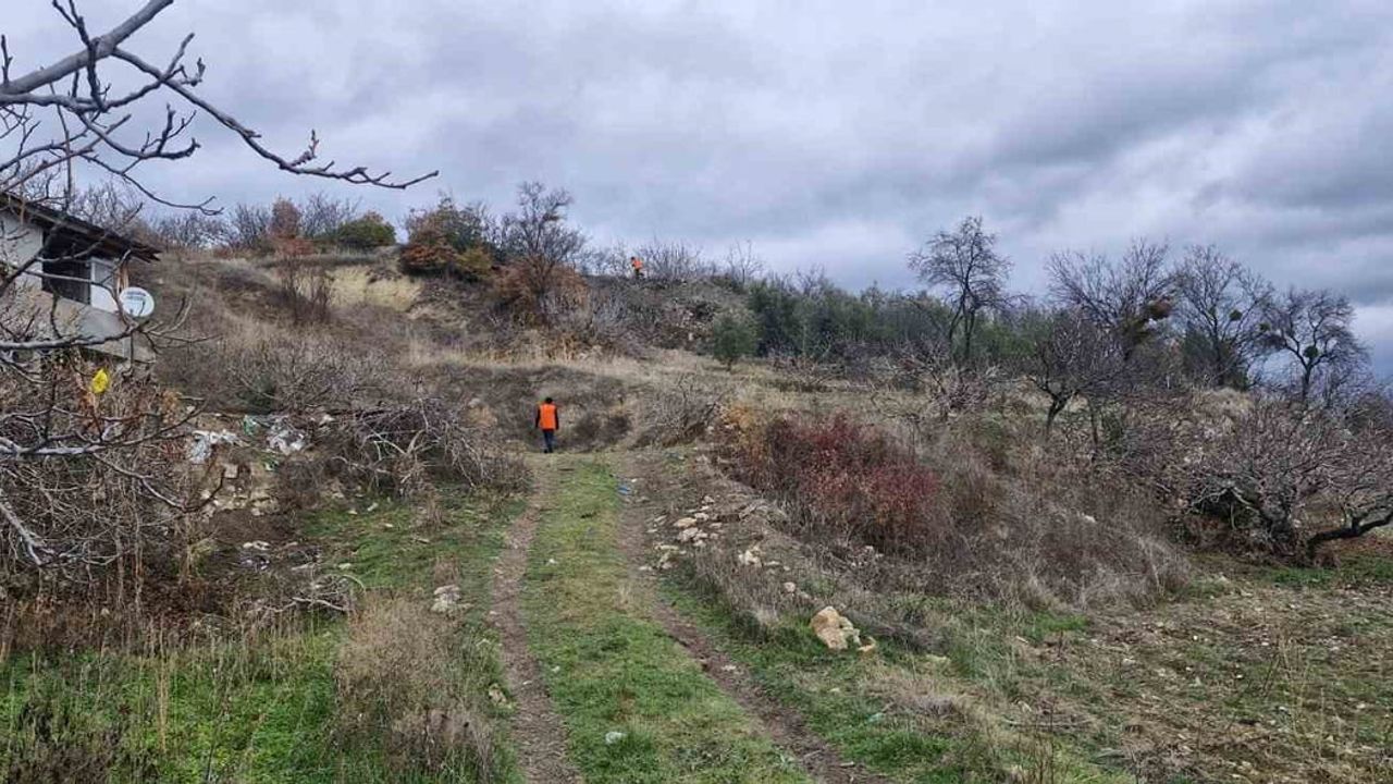 Manisa Demirci'de kaybolan 59 yaşındaki Şerife Çınar için arama çalışmaları ikinci gününde
