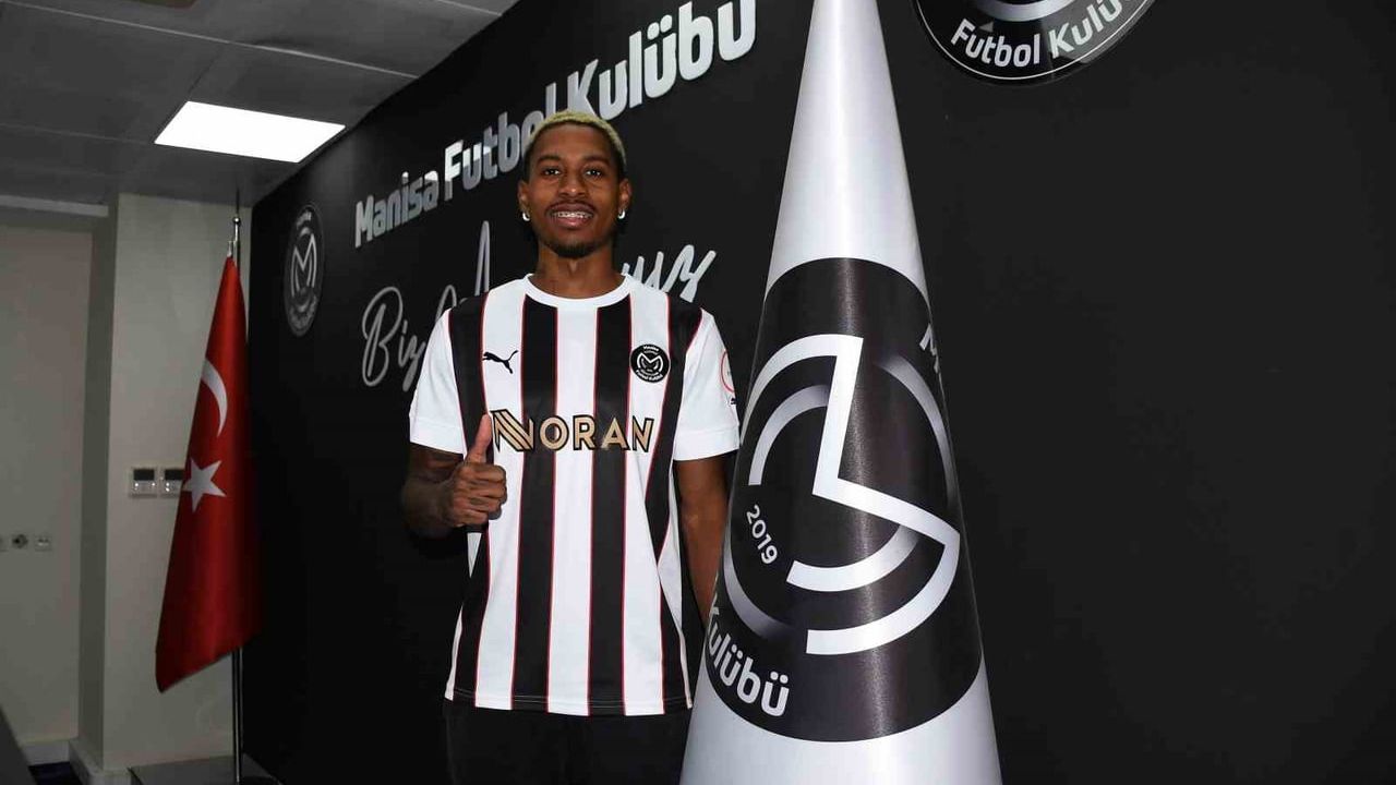 Manisa FK, Alenis Vargas'ı sezon sonuna kadar satın alma opsiyonlu kiralık olarak kadrosuna kattı