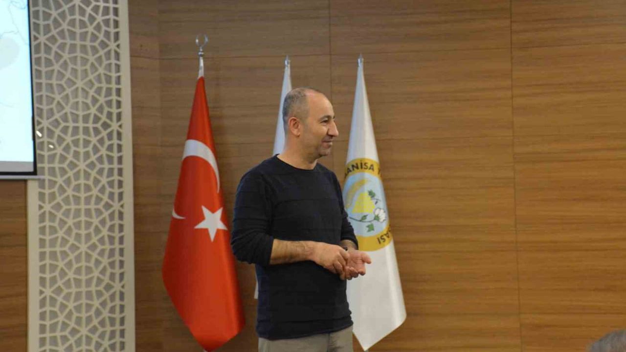Manisa Ticaret Borsası'ndan zeytin yetiştiriciliğinde verim ve kaliteyi artırma eğitimi