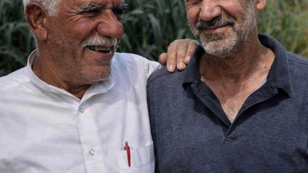 Mardin Kızıltepe'de baba ve oğlu beyin kanaması sonucu 1 gün arayla hayatını kaybetti